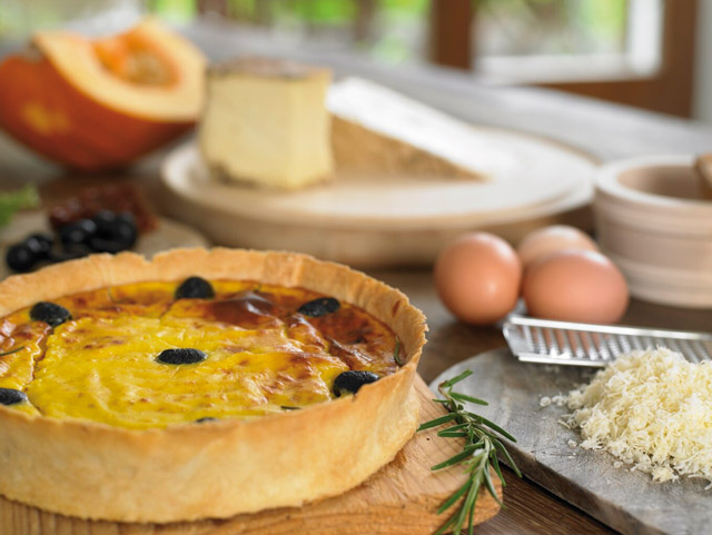 Quiche de carbassa amb Le Gruyère AOP i Vacherin Fribourgeois AOP