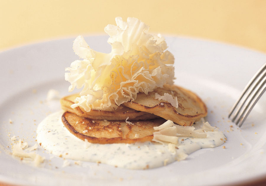 Creps de patata amb crema de fines herbes