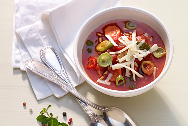 Sopa d'espelta amb ceba blanca i Le Gruyère AOP