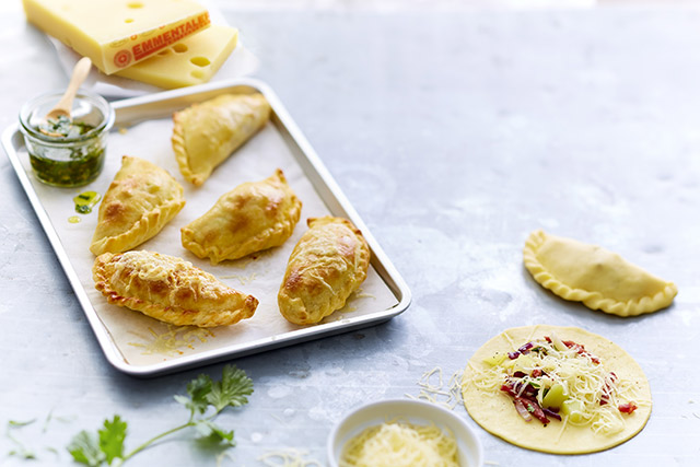 Empanadas con Emmentaler AOP, bacon y patata